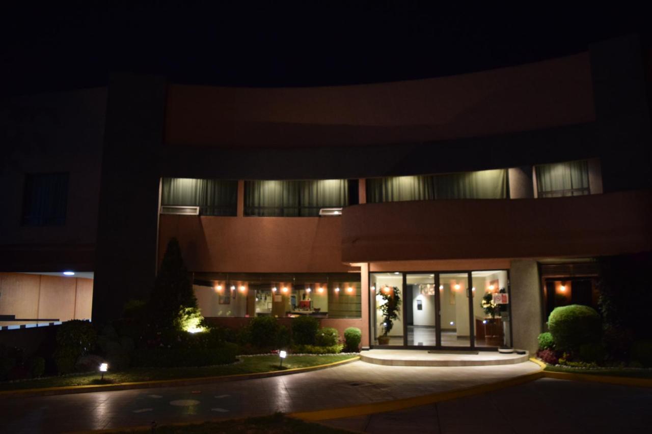Hotel & Suites La Marquesa Toluca Kültér fotó