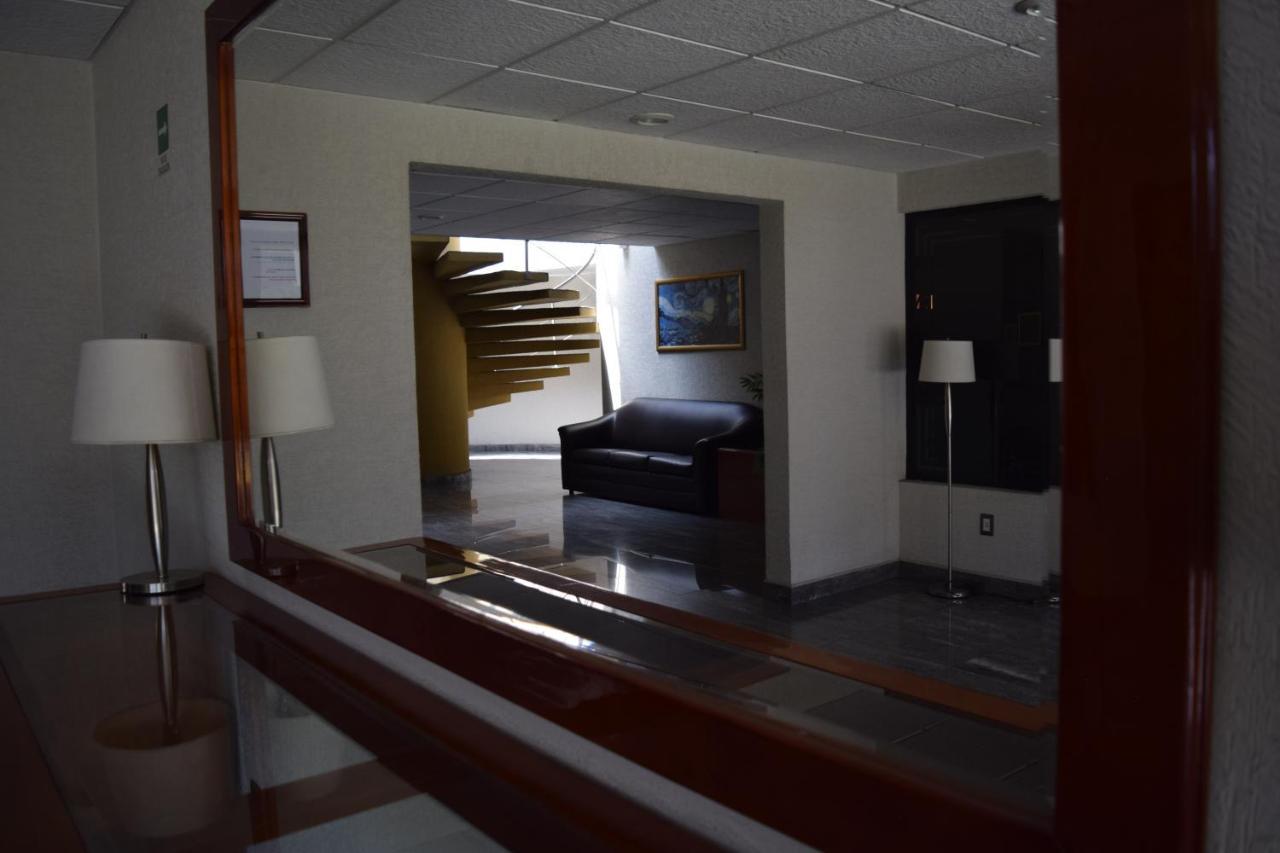 Hotel & Suites La Marquesa Toluca Kültér fotó