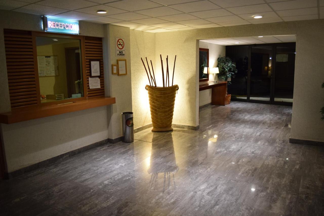 Hotel & Suites La Marquesa Toluca Kültér fotó